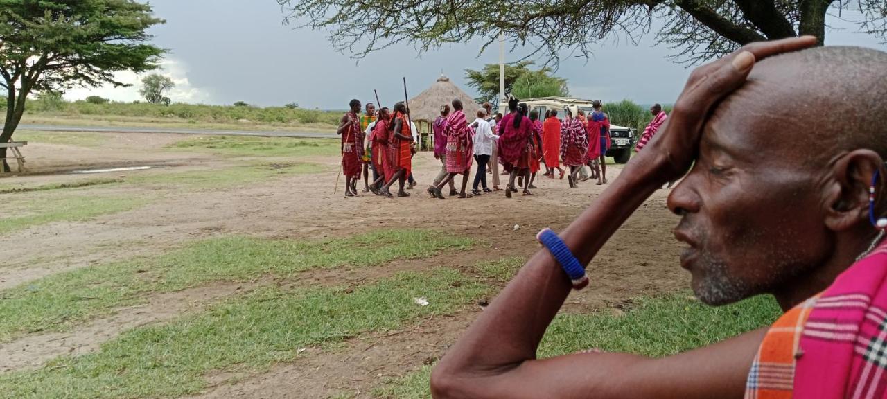 Maasai homestay camping Sekenani Luaran gambar